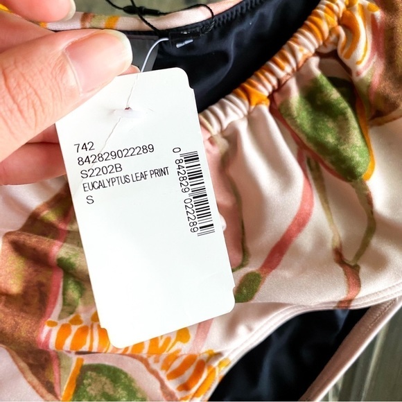 Andrea Iyamah Swimsuit Tiaca One-Piece Floral Cutout Eucalyptus Small NWT - Picture 5 of 9